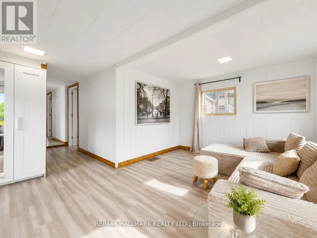 1053 ELM ROAD, Innisfil, Ontario L0L1C0