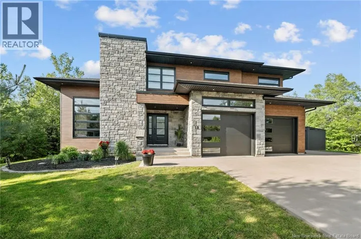 18 London Lane, Irishtown, New Brunswick E1H0J1