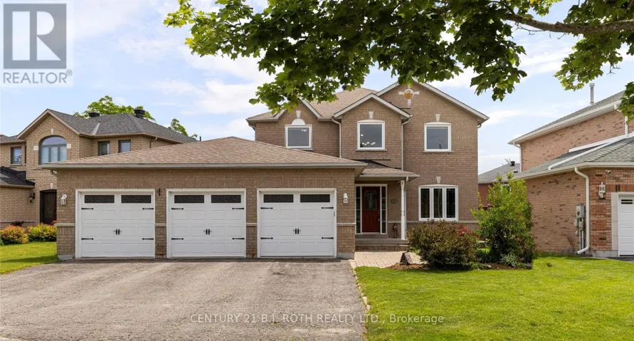 31 EMMS DRIVE, Barrie (Holly), Ontario L4N8H2