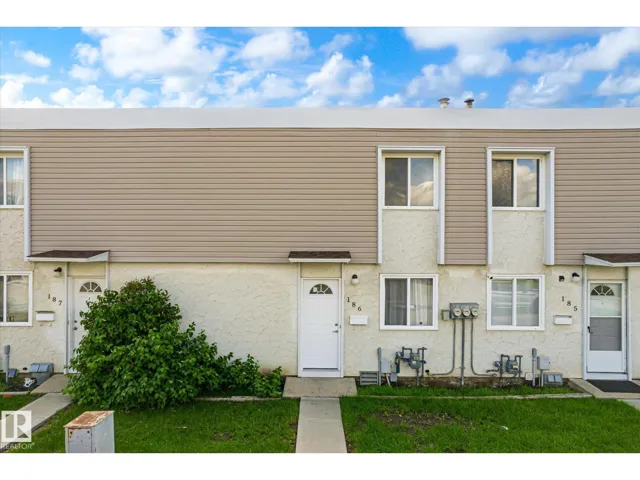 186 CORNELL CT NW, Edmonton, Alberta T5C3C3