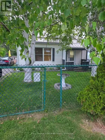 42 KERR CRESCENT, Quinte West (Trenton Ward), Ontario K8V2W4