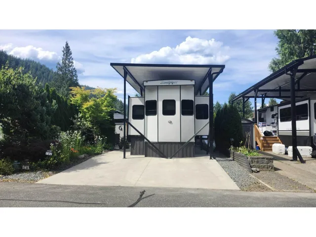 102 14600 MORRIS VALLEY ROAD, Mission, British Columbia V0M1A1