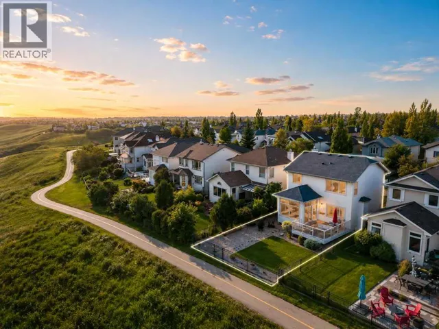 126 Tuscany Ravine Close NW, Calgary, Alberta T3L2Y5