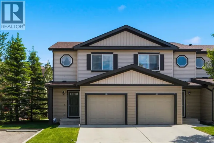 126 Copperpond Landing SE, Calgary, Alberta T2Z1G6