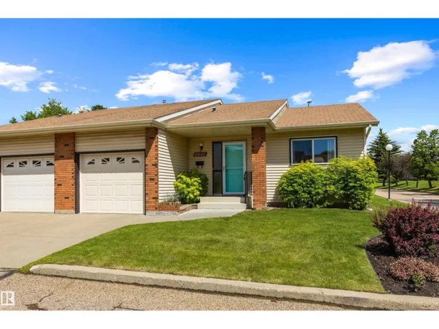 10642 153 AV NW, Edmonton, Alberta T5X5R8