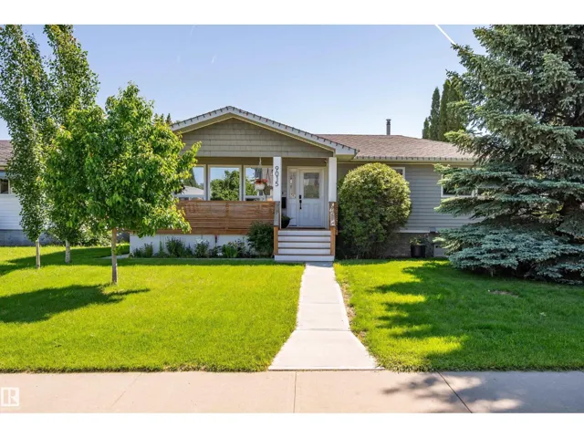 9015 148 ST NW, Edmonton, Alberta T5R0Y5