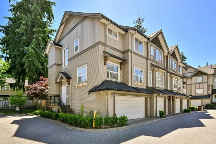 56 12677 63 AVENUE, Surrey, British Columbia V3X3T3