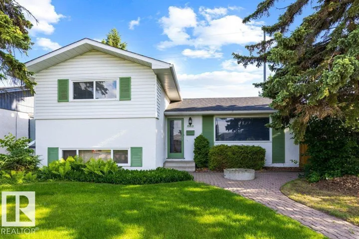 15621 79A AV NW, Edmonton, Alberta T5R3H6