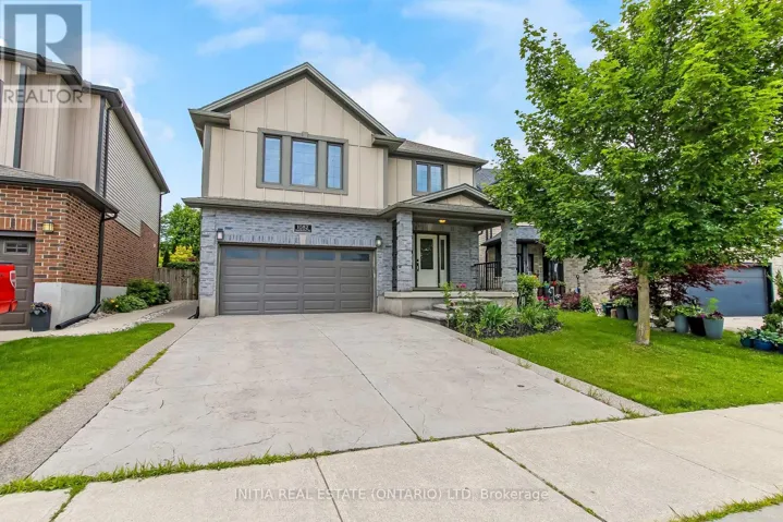1082 OAKCROSSING ROAD, London North (North M), Ontario N6H0A8