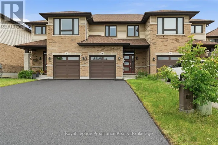 16 LEDGEROCK COURT, Quinte West (Sidney Ward), Ontario K8R0A1