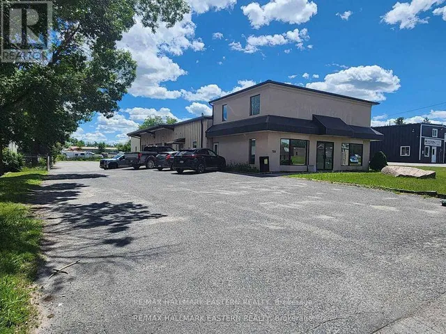 708 RYE STREET, Peterborough (Otonabee Ward 1), Ontario K9J6W9