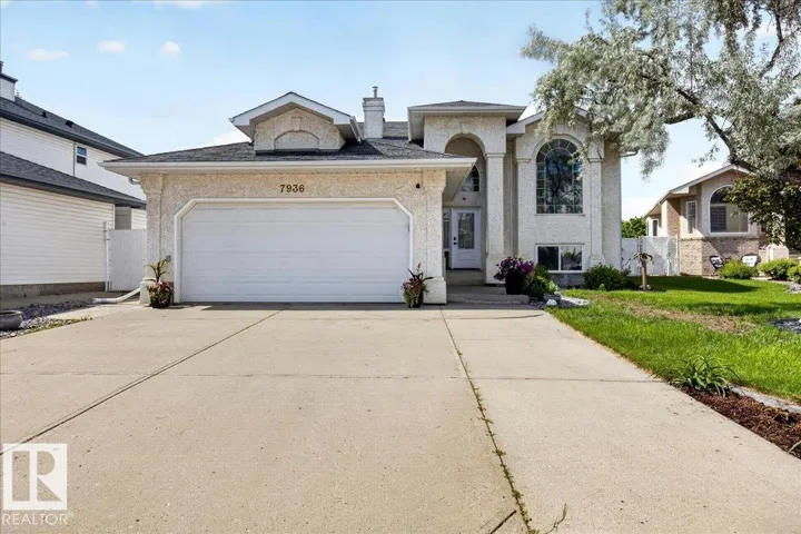 7936 165 AV NW, Edmonton, Alberta T5Z3J6