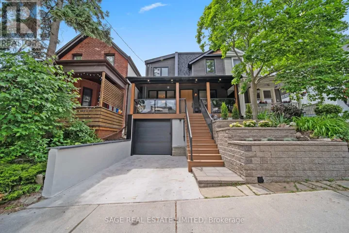 116 LEE AVENUE, Toronto (The Beaches), Ontario M4E2P3
