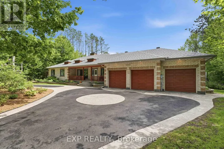 1264 BARNWELL CRESCENT, Ottawa, Ontario K4B1K4