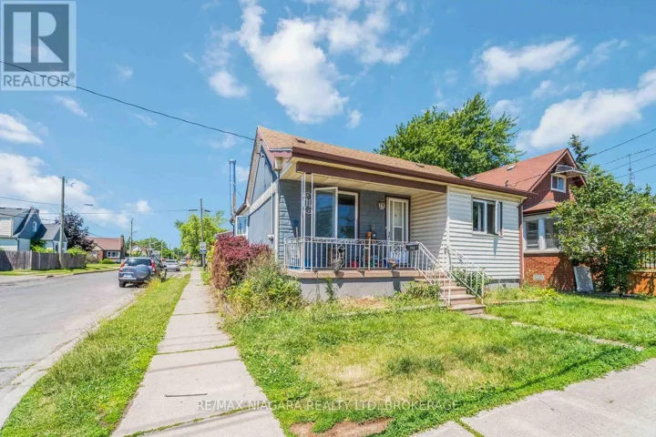 298 SOUTHWORTH STREET, Welland (Lincoln/Crowland), Ontario L3B1Z6