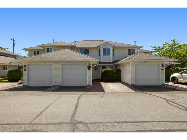 18 21928 48 AVENUE, Langley, British Columbia V3A8H1