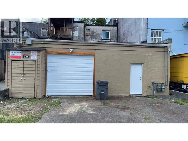 2117 KINGSWAY, Vancouver, British Columbia V5N2T4