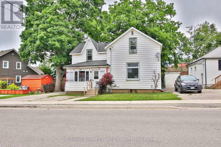 15 CUTTER STREET, Central Huron (Clinton), Ontario N0M1L0
