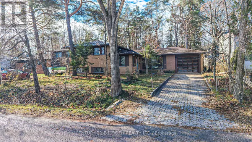 427 SUNDIAL DRIVE, Orillia, Ontario L3V4A7