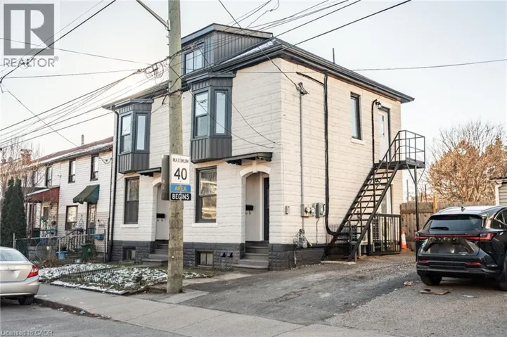 70 ROBERT Street, Hamilton, Ontario L8L2P3