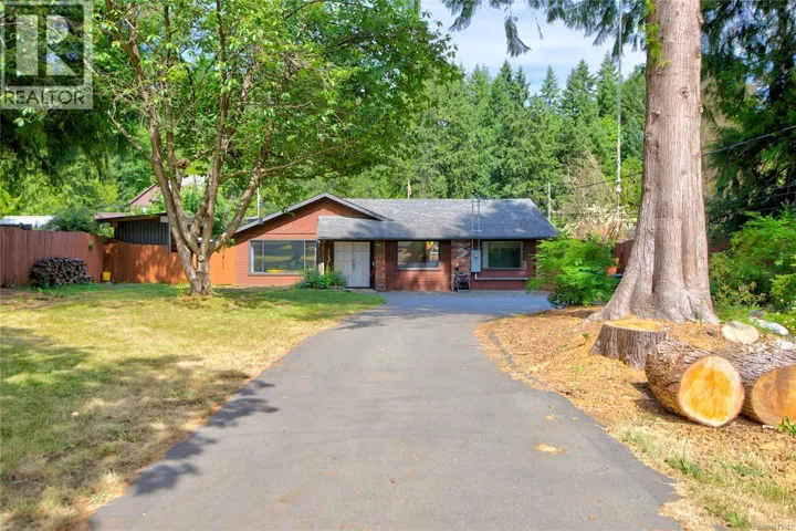 2561 Mabley Rd, Courtenay, British Columbia V9N9K2