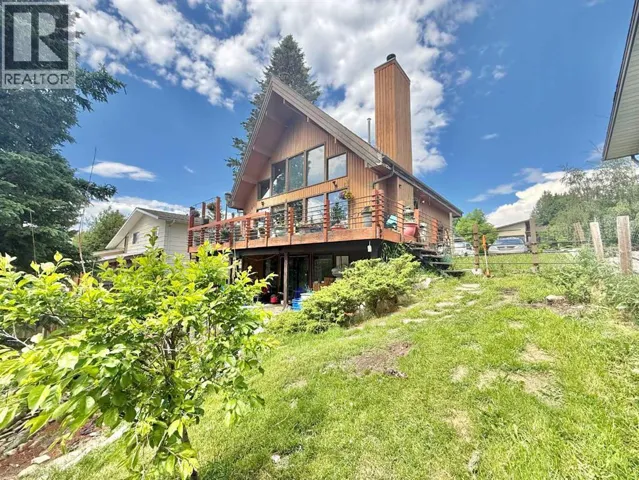 137 Reimer Drive, Hinton, Alberta T7V1K1