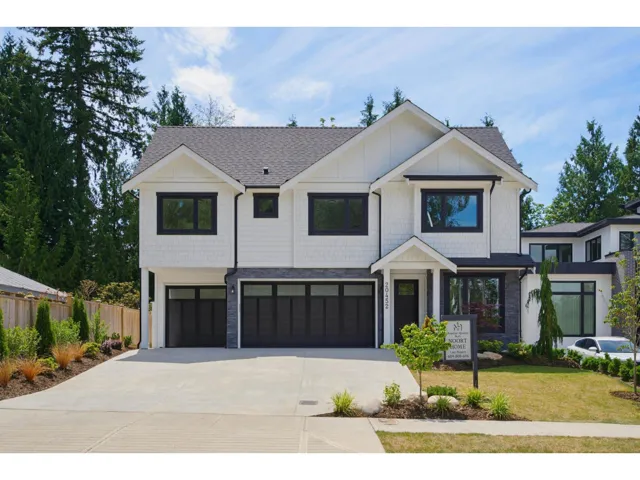 20452 46A AVENUE, Langley, British Columbia V3A3J8