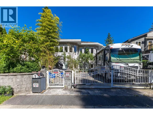 731 GATENSBURY STREET, Coquitlam, British Columbia V3J5H3