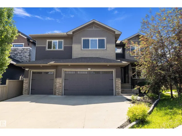 2435 ASHCRAFT CR SW, Edmonton, Alberta T6W2N1