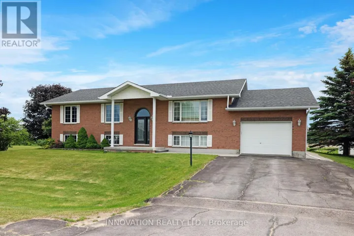14 RILEY CRESCENT, McNab/Braeside, Ontario K7S0E9