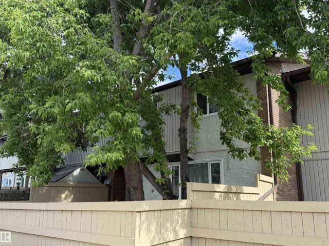 #10 8010 141 AV NW, Edmonton, Alberta T5C2N9