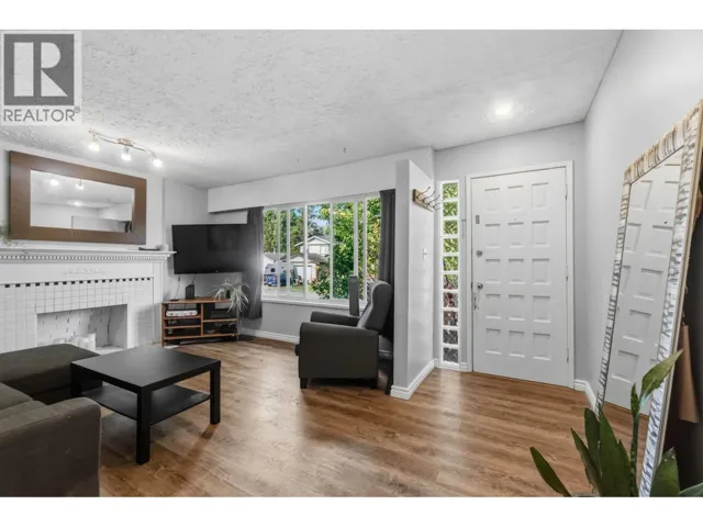 3676 INVERNESS STREET, Port Coquitlam, British Columbia V3B3B4