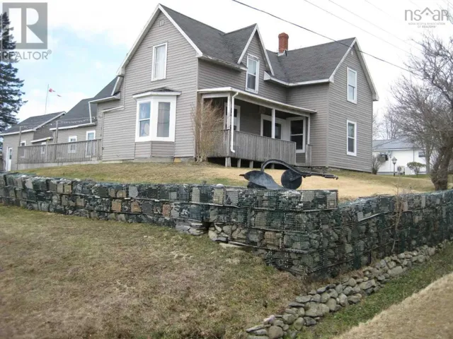 5 Strickland Road, Wellington, Nova Scotia B5A5A6