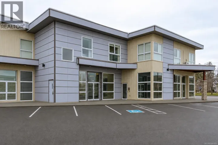 205 1847 Dufferin Cres, Nanaimo, British Columbia V9S0B1