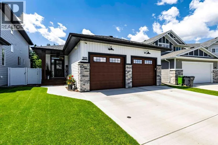 201 Thompson Crescent, Red Deer, Alberta T4P0E5