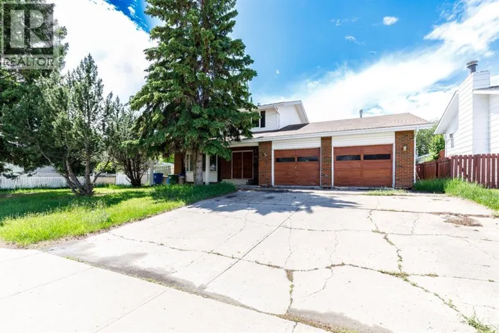 36 Asmundsen Avenue, Red Deer, Alberta T4R1E9