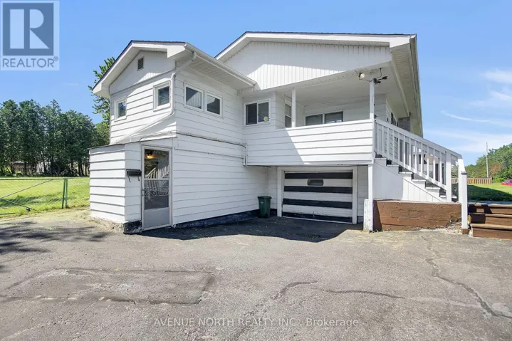 6898 MITCH OWENS ROAD, Ottawa, Ontario K4P1C5