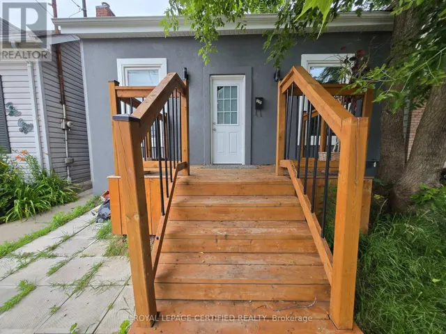 195 PICTON STREET E, Hamilton (North End), Ontario L8L3W8