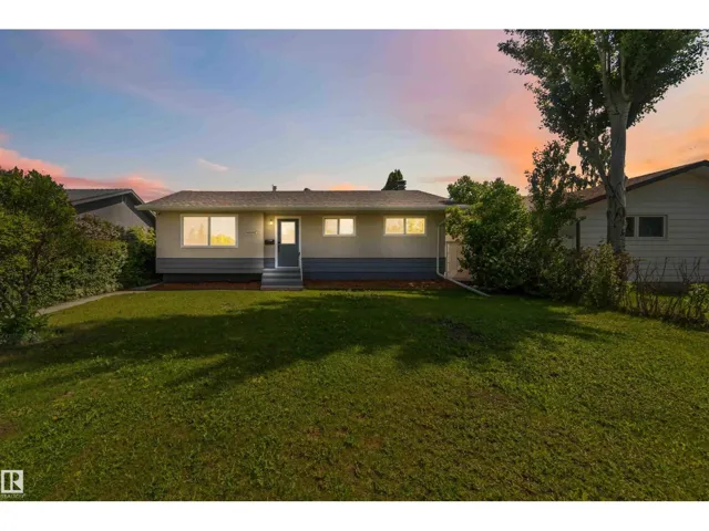 15015 95 ST NW, Edmonton, Alberta T5E3Z3