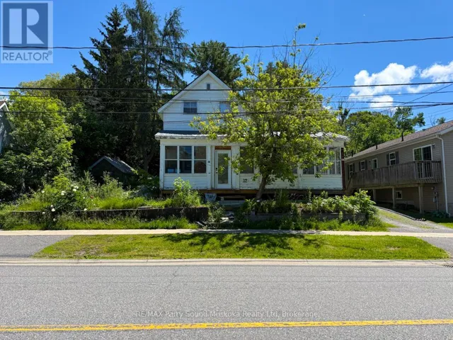 17 WAKEFIELD STREET, Parry Sound, Ontario P2A2V2