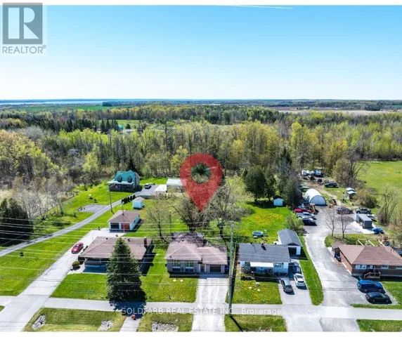 1635 INNISFIL BEACH ROAD, Innisfil (Alcona), Ontario L9S4B3