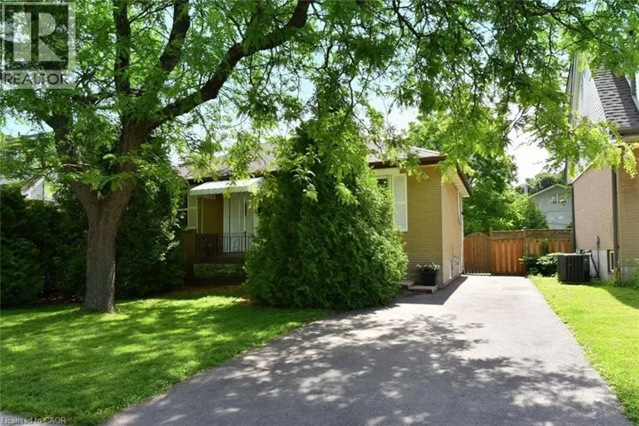 107 WEST 32ND Street, Hamilton, Ontario L9C5G8