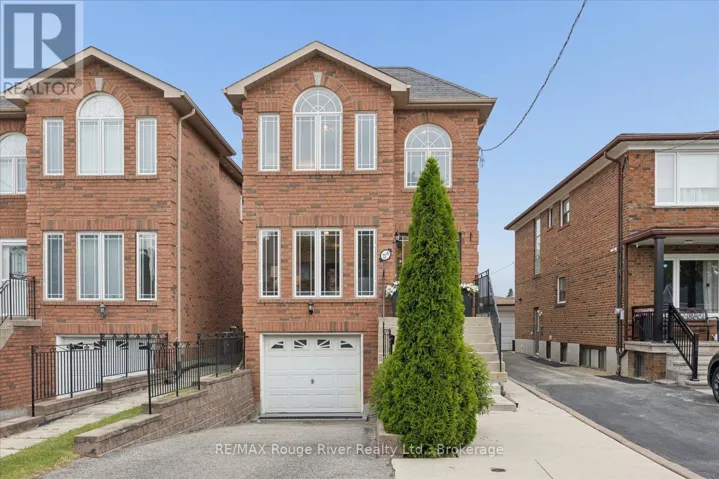 72A LAUREL AVENUE, Toronto (Kennedy Park), Ontario M1K3J6