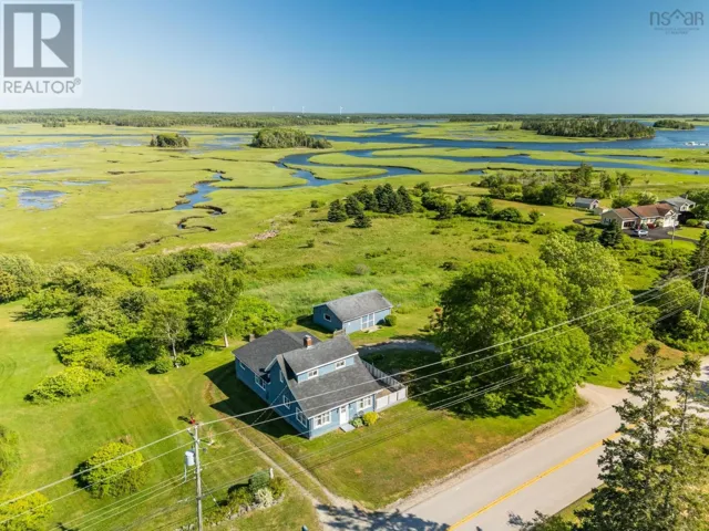 279 Chebogue Road, Arcadia, Nova Scotia B5A5E9