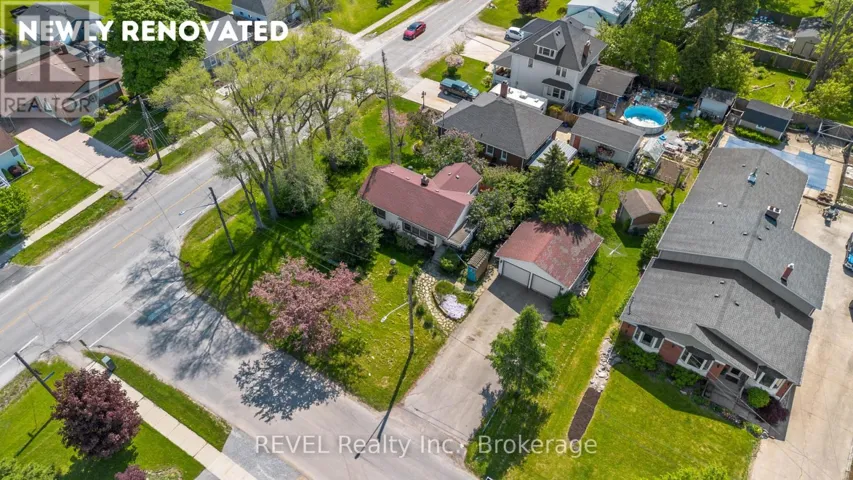 7962 BOOTH STREET, Niagara Falls (Ascot), Ontario L2H1E8