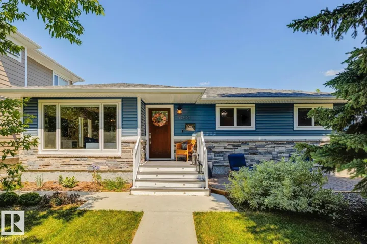 14620 89 AV NW, Edmonton, Alberta T5R4P5