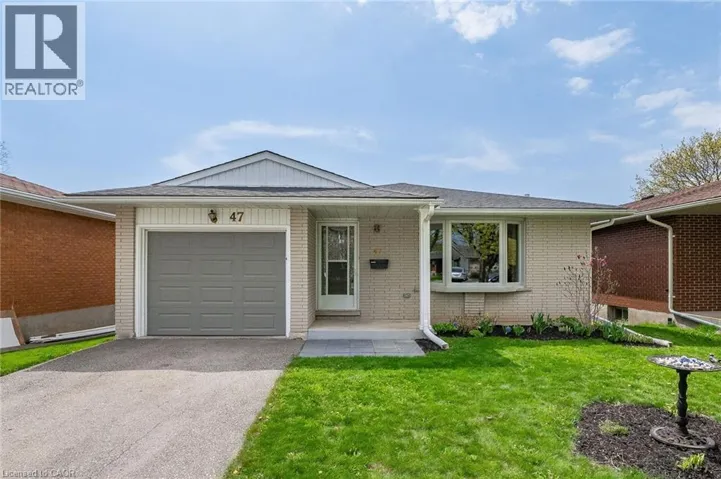 47 BROOKSIDE Crescent, Kitchener, Ontario N2N1H2