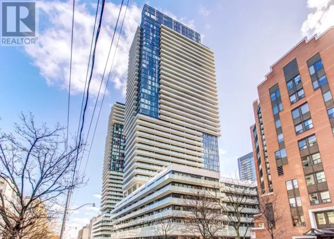 228 - 161 ROEHAMPTON AVENUE, Toronto (Mount Pleasant West), Ontario M4P1P9