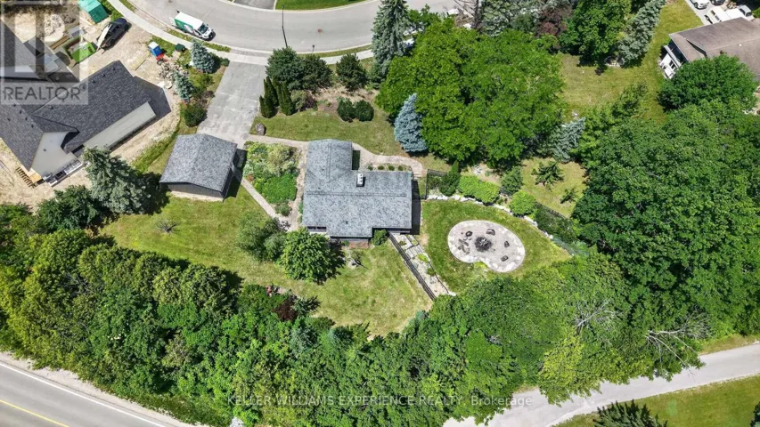 68 ROYAL OAK DRIVE, Barrie (South Shore), Ontario L4N7S5