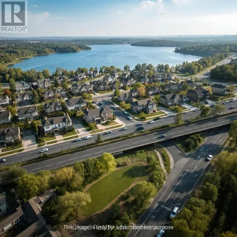 18 CARROL LANE, Tay (Waubaushene), Ontario L0K2C0